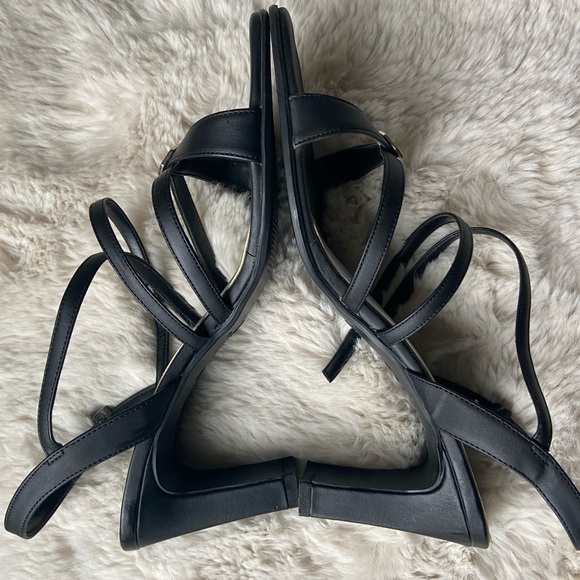 Cute cocktail sandals - Picture 4 of 5